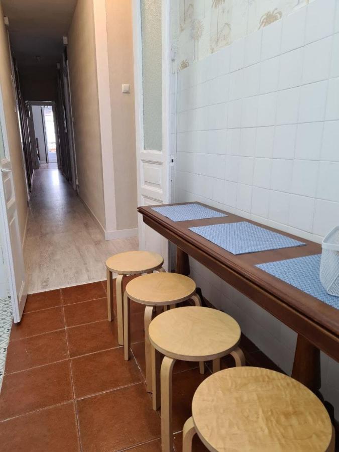 122A - Emblematica Vivienda En Playa San Lorenzo Хихон Экстерьер фото