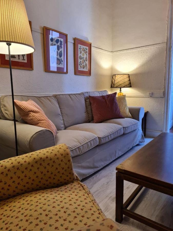 122A - Emblematica Vivienda En Playa San Lorenzo Хихон Экстерьер фото