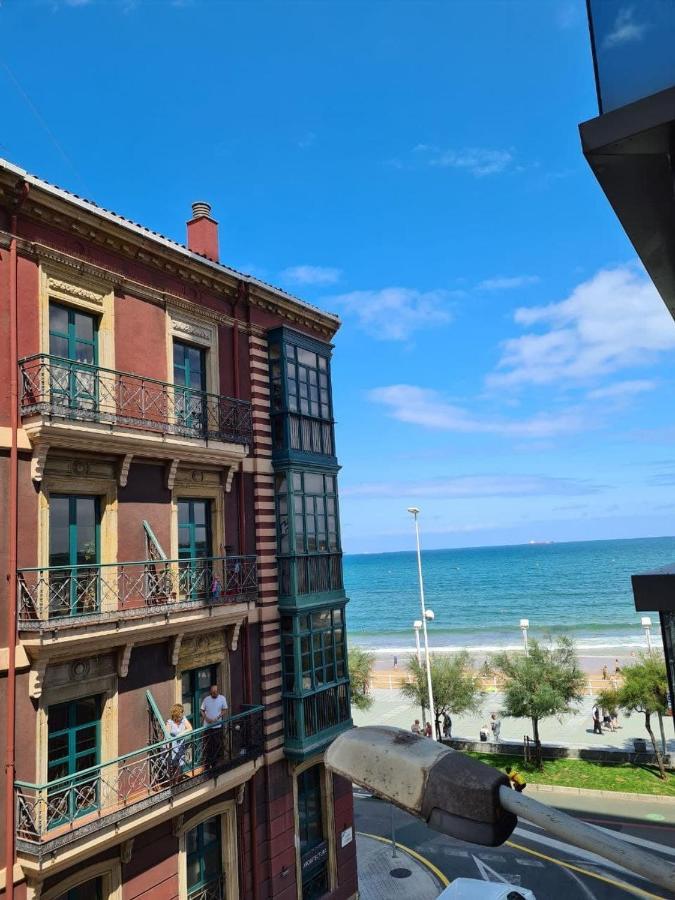 122A - Emblematica Vivienda En Playa San Lorenzo Хихон Экстерьер фото