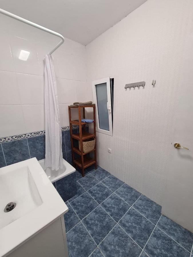 122A - Emblematica Vivienda En Playa San Lorenzo Хихон Экстерьер фото